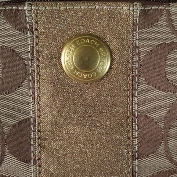 Coach GOLD Signature Logo Canvas Pouch Wristlet Clutch Wallet Bag WOMEN'S WOMANS - Picture 14 of 16
